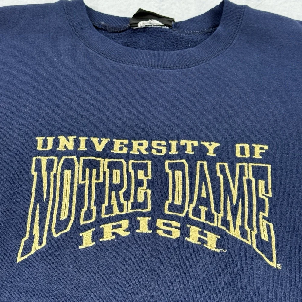 Vintage Crable Sportswear‎ NOTRE DAME Embroidered Navy SweatShirt Unisex Size M